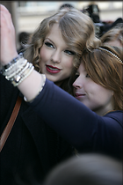 Celebrity Photo: Taylor Swift
2800x4200 940 kb
Viewed 6 times
@BestEyeCandy.com