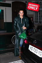 Celebrity Photo: Dua Lipa
2334x3500 2.6 mb
Viewed 1 time
@BestEyeCandy.com