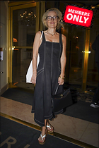 Celebrity Photo: Gillian Anderson
2200x3300 1.7 mb
Viewed 1 time
@BestEyeCandy.com