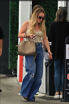 Celebrity Photo: Hilary Duff
7 Photos
Photoset #706750
@BestEyeCandy.com