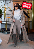 Celebrity Photo: Kimberly Kardashian
4130x6000 1.6 mb
Viewed 0 times
@BestEyeCandy.com