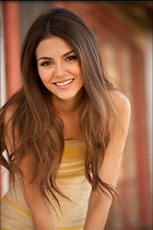 Celebrity Photo: Victoria Justice
733x1100 527 kb
Viewed 4 times
@BestEyeCandy.com