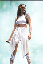 Celebrity Photo: Selena Gomez
2400x3600 976 kb
Viewed 5 times
@BestEyeCandy.com