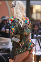 Celebrity Photo: Kesha Sebert
2331x3504 1.2 mb
Viewed 2 times
@BestEyeCandy.com