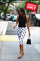 Celebrity Photo: Hailey Baldwin
2333x3500 2.6 mb
Viewed 1 time
@BestEyeCandy.com