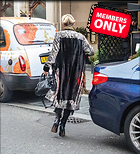 Celebrity Photo: Kate Moss
2750x3030 5.8 mb
Viewed 0 times
@BestEyeCandy.com