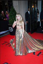 Celebrity Photo: Sabrina Carpenter
1280x1920   447 kb
Viewed 7 times
@BestEyeCandy.com