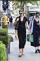 Celebrity Photo: Karlie Kloss
791x1187 602 kb
Viewed 8 times
@BestEyeCandy.com