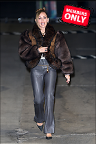 Celebrity Photo: Miley Cyrus
2332x3500 2.6 mb
Viewed 0 times
@BestEyeCandy.com