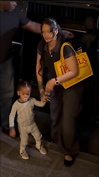 Celebrity Photo: Rihanna
1075x1912 553 kb
Viewed 8 times
@BestEyeCandy.com