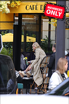 Celebrity Photo: Elsa Hosk
2332x3500 3.4 mb
Viewed 1 time
@BestEyeCandy.com