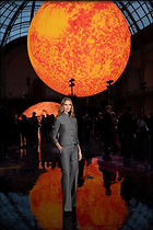 Celebrity Photo: Rosie Huntington-Whiteley
2301x3452 1.3 mb
Viewed 9 times
@BestEyeCandy.com