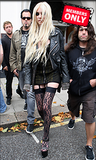 Celebrity Photo: Taylor Momsen
2359x3888 3.9 mb
Viewed 1 time
@BestEyeCandy.com