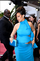 Celebrity Photo: Rihanna
1200x1800 193 kb
Viewed 5 times
@BestEyeCandy.com