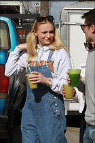 Celebrity Photo: Sophie Turner
2333x3500 1,000 kb
Viewed 4 times
@BestEyeCandy.com