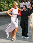 Celebrity Photo: Amanda Holden
1379x1800 1,111 kb
Viewed 11 times
@BestEyeCandy.com