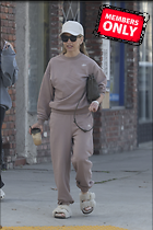 Celebrity Photo: Sarah Michelle Gellar
2200x3300 2.0 mb
Viewed 0 times
@BestEyeCandy.com