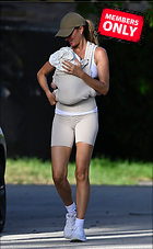 Celebrity Photo: Gisele Bundchen
1847x3000 1.7 mb
Viewed 1 time
@BestEyeCandy.com