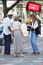 Celebrity Photo: Katie Holmes
2333x3500 2.8 mb
Viewed 1 time
@BestEyeCandy.com