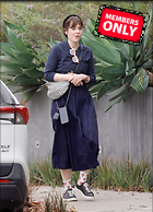 Celebrity Photo: Zooey Deschanel
2165x3000   2.8 mb
Viewed 1 time
@BestEyeCandy.com