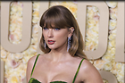 Celebrity Photo: Taylor Swift
3072x2049 564 kb
Viewed 5 times
@BestEyeCandy.com