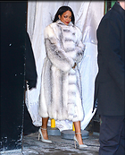 Celebrity Photo: Rihanna
1458x1800 883 kb
Viewed 4 times
@BestEyeCandy.com