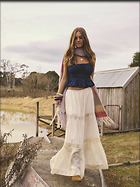 Celebrity Photo: Emily Feld
1200x1599 276 kb
Viewed 14 times
@BestEyeCandy.com