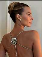 Celebrity Photo: Margot Robbie
1200x1600 132 kb
Viewed 14 times
@BestEyeCandy.com
