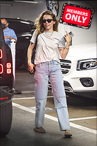 Celebrity Photo: Miley Cyrus
1979x2969 3.4 mb
Viewed 1 time
@BestEyeCandy.com
