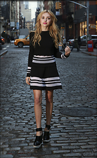 Celebrity Photo: Peyton Roi List
1676x2721 474 kb
Viewed 6 times
@BestEyeCandy.com