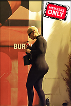 Celebrity Photo: Amber Rose
1555x2333 2.4 mb
Viewed 0 times
@BestEyeCandy.com