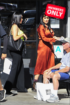 Brie Bella nikki Bella leaves lunch at Joans on third in Studio City CA 26.02..20.2020
2133x3200 2.8 mb
Viewed 1 time
@BestEyeCandy.com