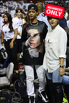 Celebrity Photo: Rihanna
2000x3000 2.1 mb
Viewed 0 times
@BestEyeCandy.com