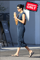 Celebrity Photo: Kendall Jenner
1629x2444   1.5 mb
Viewed 0 times
@BestEyeCandy.com