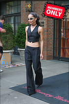 Celebrity Photo: Zoe Kravitz
2000x3000 2.6 mb
Viewed 0 times
@BestEyeCandy.com