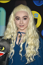 Celebrity Photo: Sabrina Carpenter
1280x1920   355 kb
Viewed 8 times
@BestEyeCandy.com