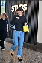 Celebrity Photo: Miley Cyrus
28 Photos
Photoset #707357
@BestEyeCandy.com
