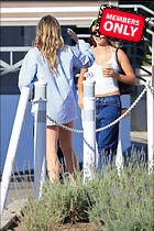 Celebrity Photo: Kendall Jenner
1600x2400   1.6 mb
Viewed 0 times
@BestEyeCandy.com