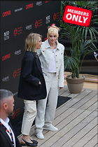 Celebrity Photo: Kristen Stewart
2330x3493 4.6 mb
Viewed 0 times
@BestEyeCandy.com