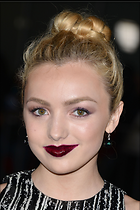 Celebrity Photo: Peyton Roi List
2100x3150 670 kb
Viewed 4 times
@BestEyeCandy.com