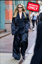Celebrity Photo: Heidi Klum
2333x3500 2.8 mb
Viewed 0 times
@BestEyeCandy.com