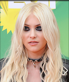 Celebrity Photo: Taylor Momsen
2553x3000 494 kb
Viewed 4 times
@BestEyeCandy.com