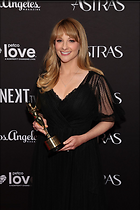 Celebrity Photo: Melissa Rauch
1200x1800 177 kb
Viewed 26 times
@BestEyeCandy.com