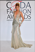 Celebrity Photo: Elsa Hosk
3215x4725 1.1 mb
Viewed 8 times
@BestEyeCandy.com