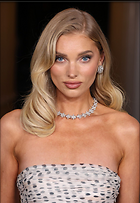 Celebrity Photo: Elsa Hosk
1200x1741 234 kb
Viewed 9 times
@BestEyeCandy.com