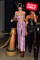 Celebrity Photo: Kendall Jenner
1725x2587 2.2 mb
Viewed 0 times
@BestEyeCandy.com