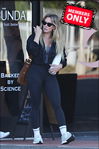 Celebrity Photo: Hilary Duff
1899x2849 1.5 mb
Viewed 0 times
@BestEyeCandy.com