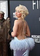 Celebrity Photo: Sabrina Carpenter
1463x2048   914 kb
Viewed 7 times
@BestEyeCandy.com