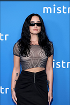 Celebrity Photo: Demi Lovato
1200x1800 195 kb
Viewed 13 times
@BestEyeCandy.com
