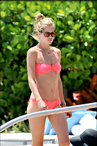 Celebrity Photo: Doutzen Kroes
2400x3600 908 kb
Viewed 6 times
@BestEyeCandy.com